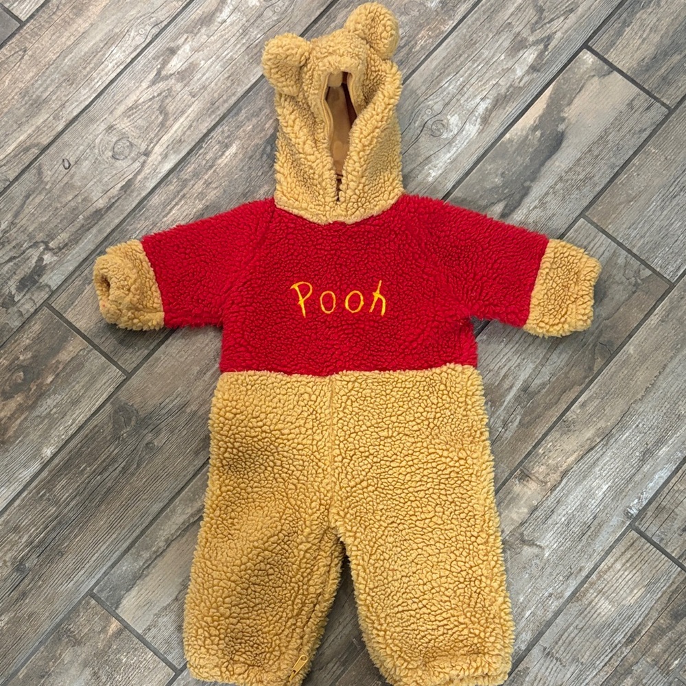 Disney Pooh Red and Tan Fleece Footie